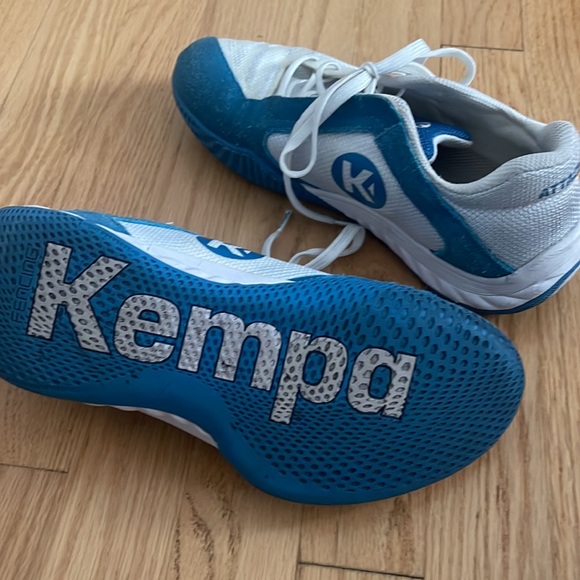 Kempa Attack Pro fencing shoes - Picture 2 of 3